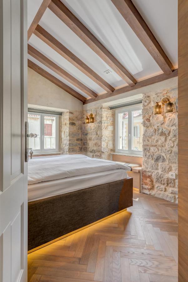 Palace Luxury Retreat 斯普利特 外观 照片